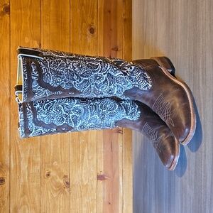 Boulet Buckaroo Boots - White/Brown